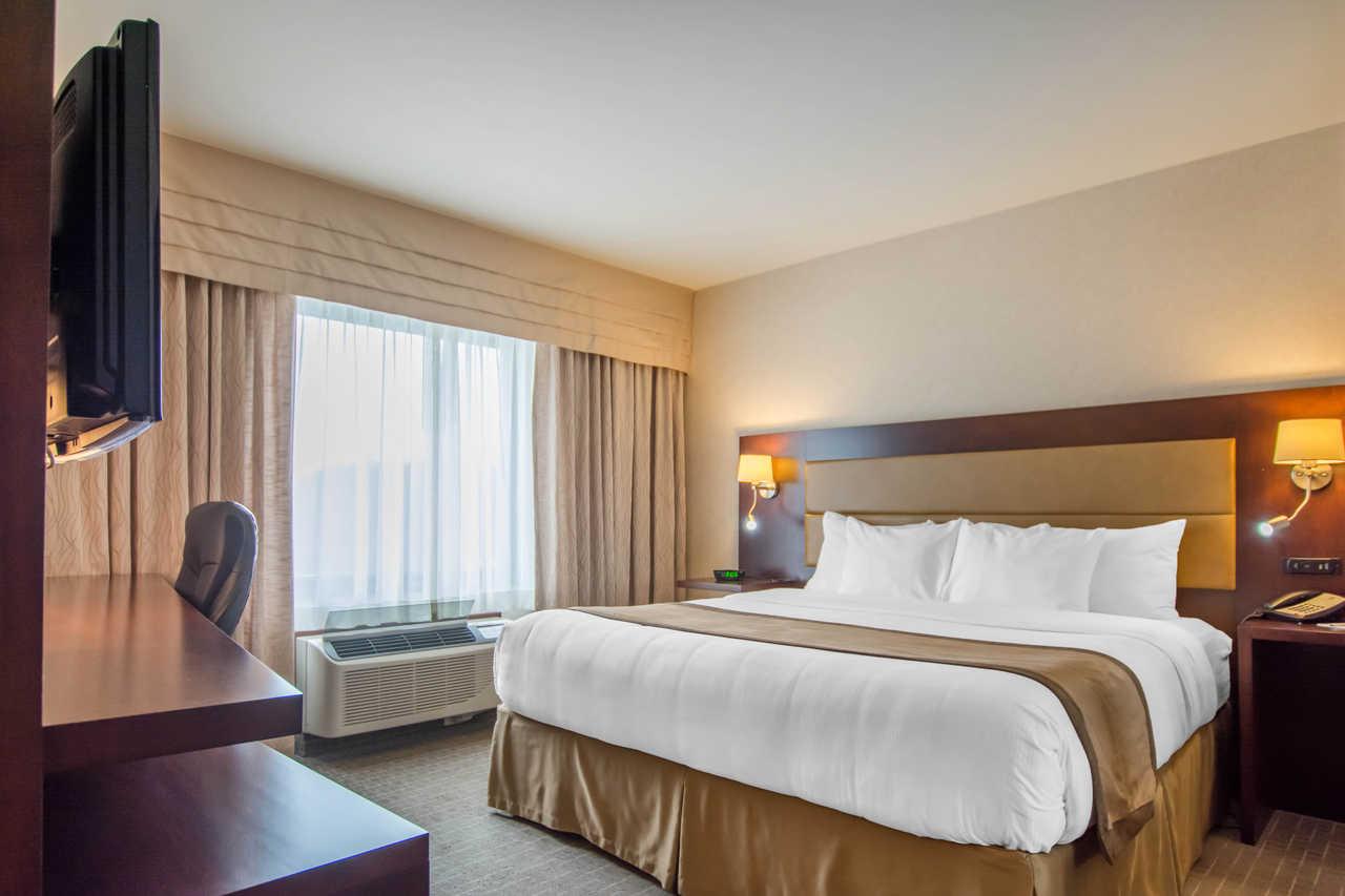 Quality Inn & Suites Валь-д'Ор Екстер'єр фото