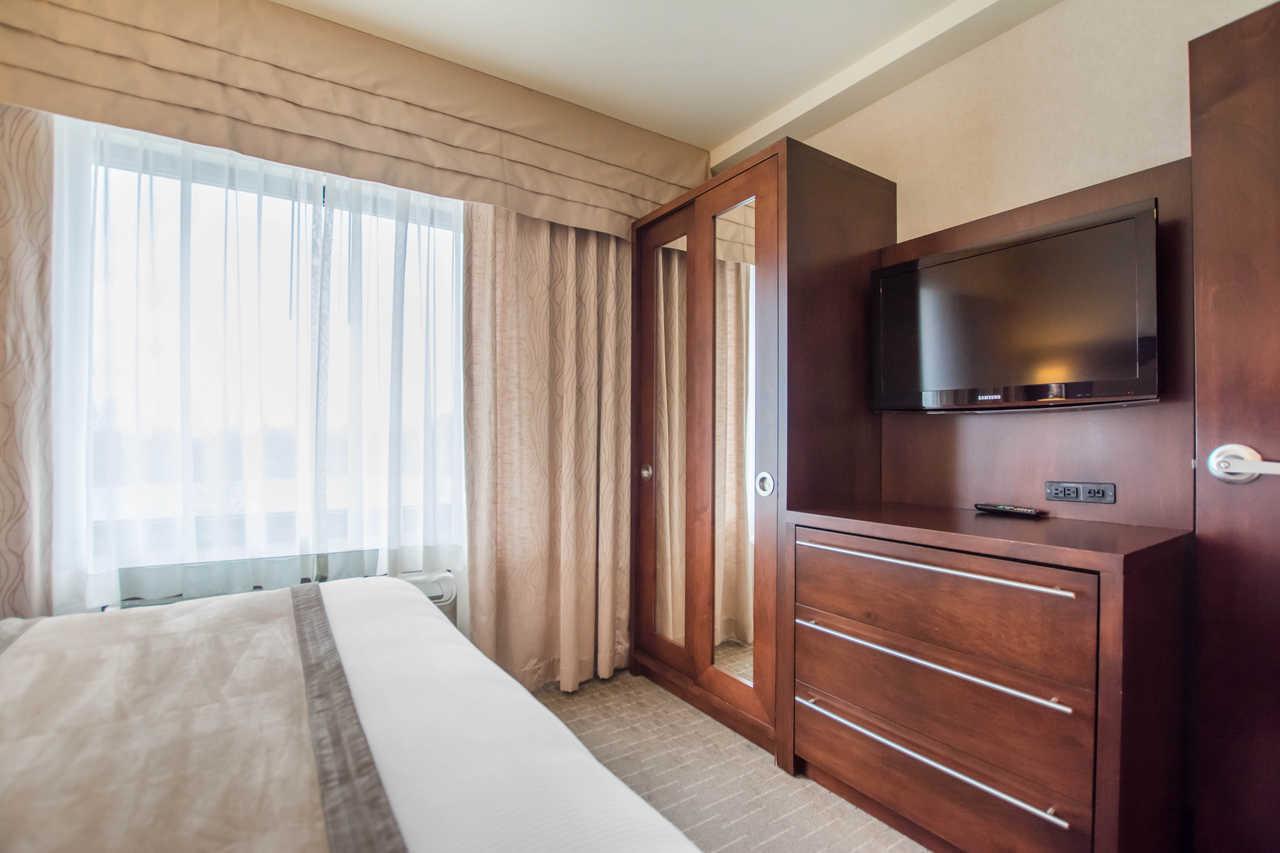 Quality Inn & Suites Валь-д'Ор Екстер'єр фото